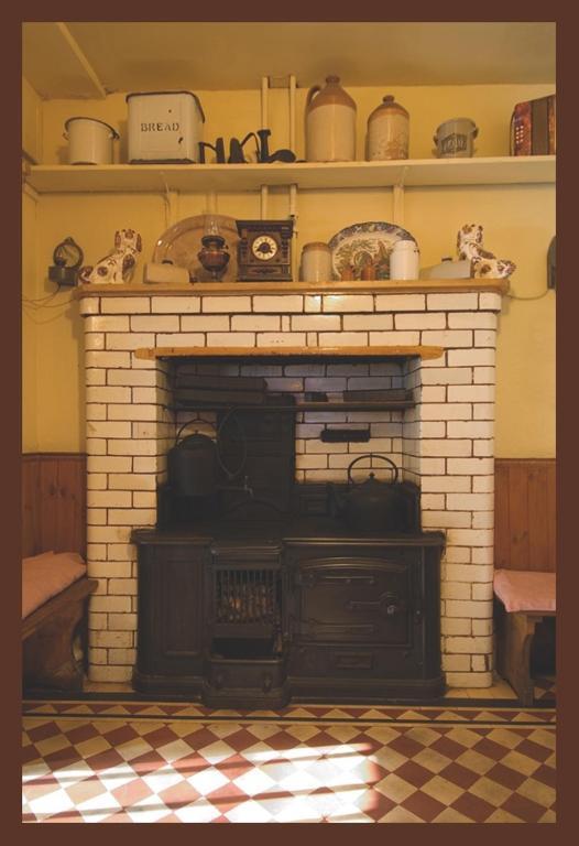 Crotty'S Pub & Accommodation Kilrush Bagian luar foto
